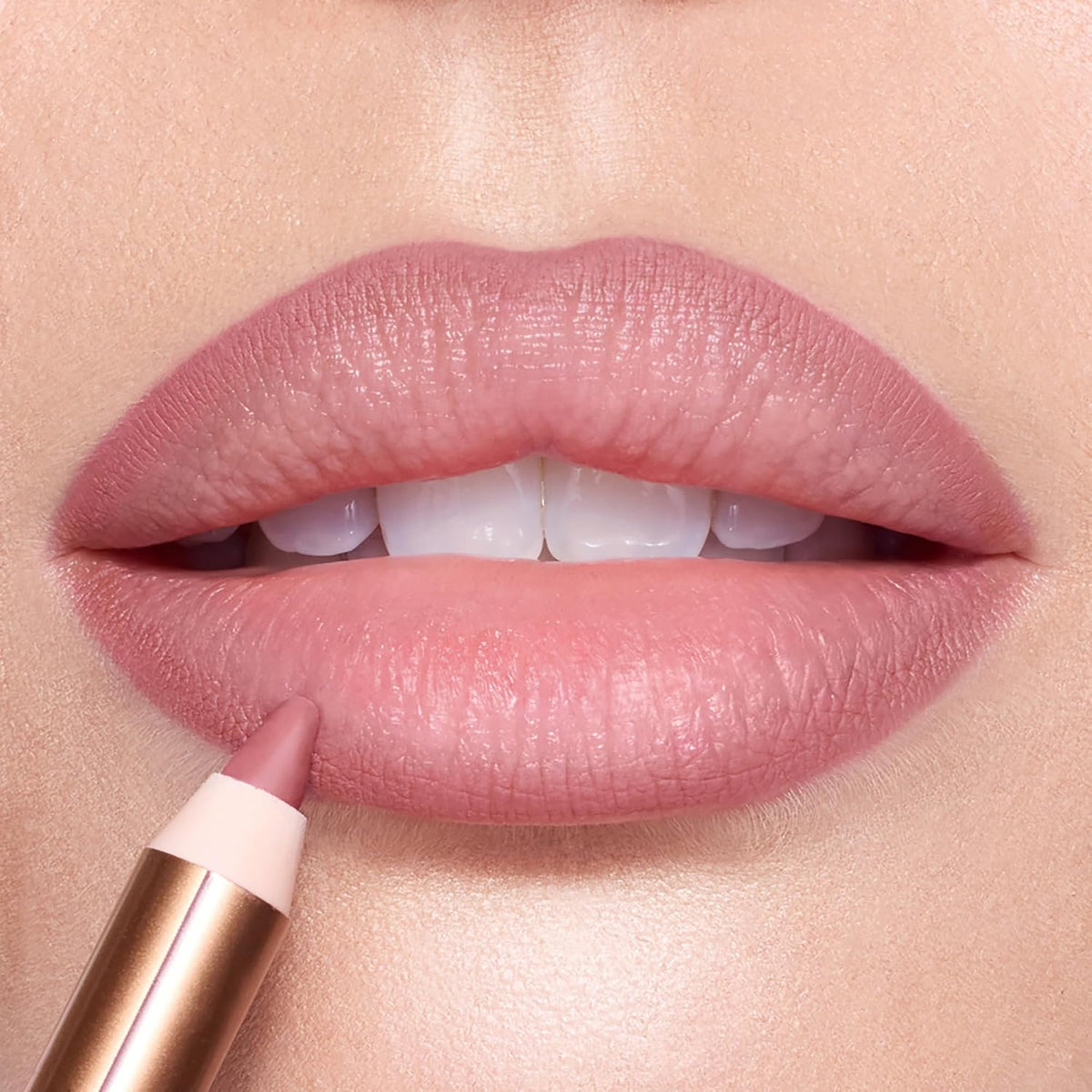 Charlotte Tilbury Lip Cheat Lip Liner Pencil - Gives Lips a Fuller-Looking, Defined Pout - Enriched with Jojoba Oil & Hyaluronic Acid - Waterproof, Smudge-Proof & Transfer-Proof