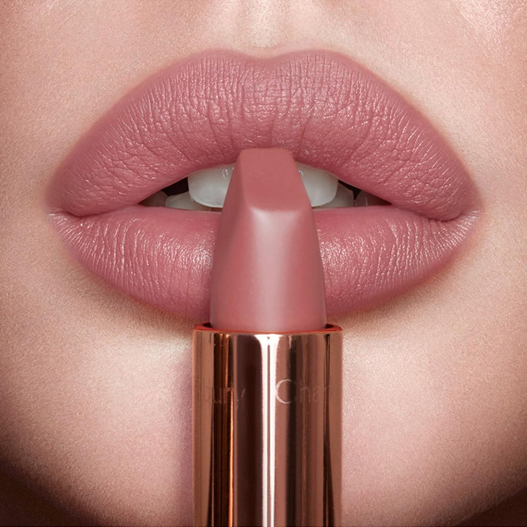 Charlotte Tilbury Matte Revolution Lipstick - Long Lasting, Matte Lipstick with Buildable Color & Lip-Loving Ingredients - Creamy, Easy to Blend Formula